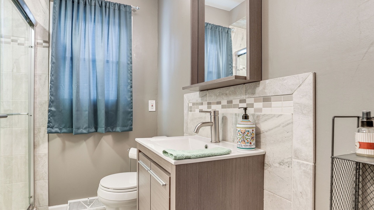 Photo of Bathroom in Paw Paw