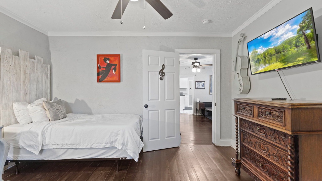 Photo of Bedroom in Anderson