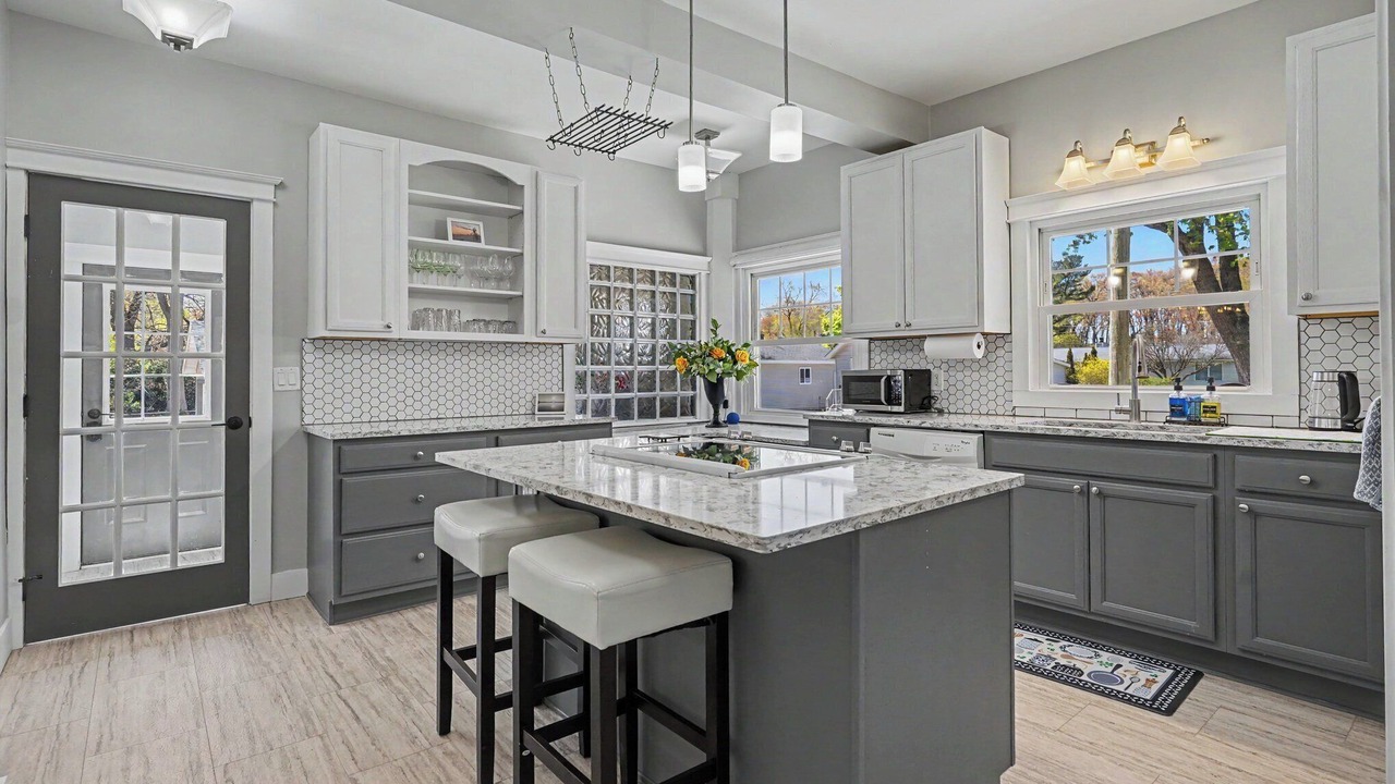 Photo of Kitchen in Lakeside