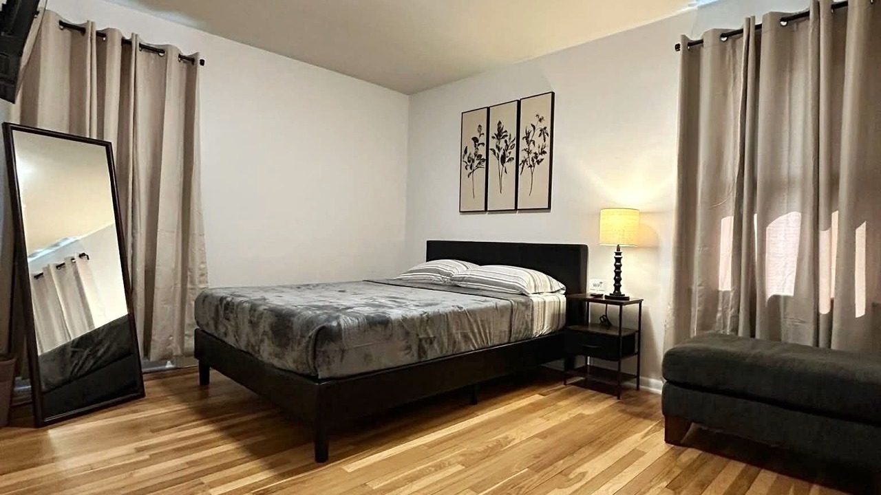 Photo of Bedroom in Munster