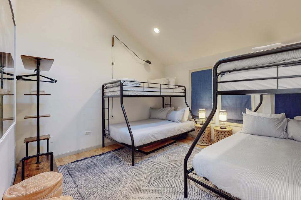 Photo of Bedroom in Lakeside