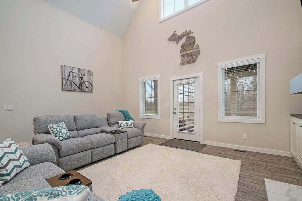 Photo of Livingroom in Sawyer