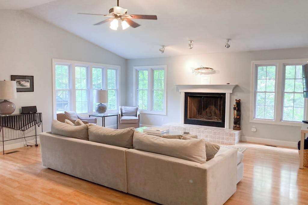 Photo of Livingroom in Harbert