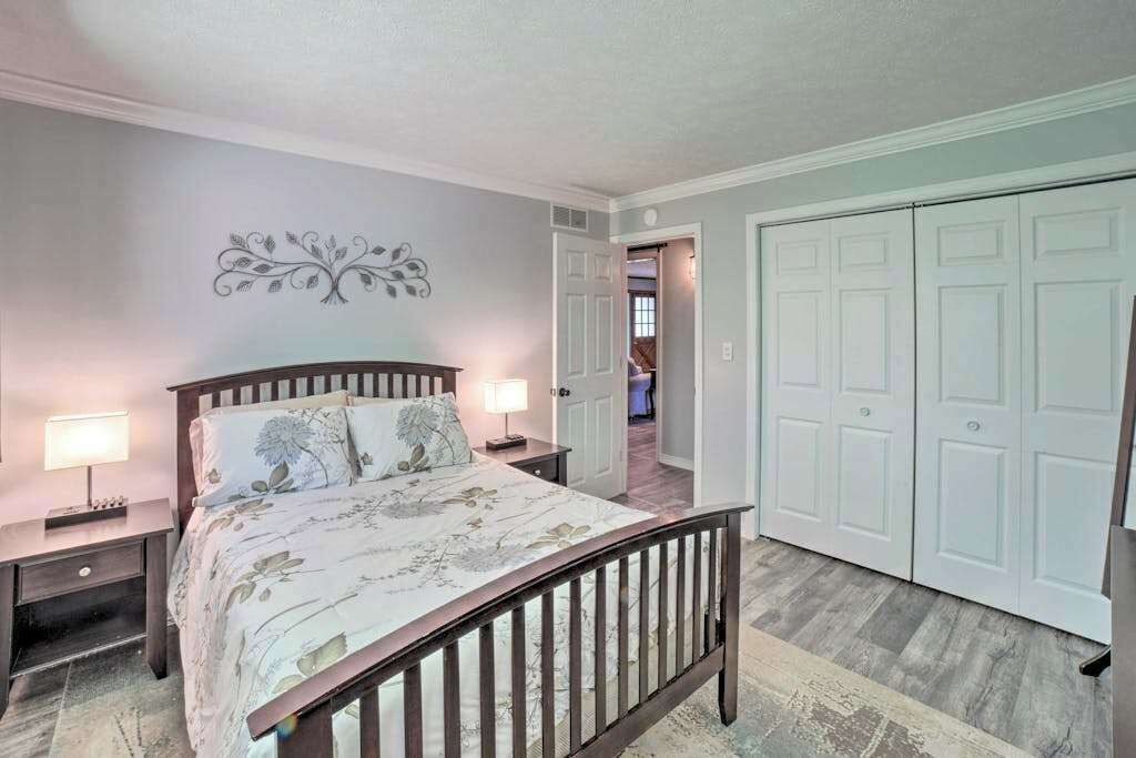 Photo of Bedroom in Three Oaks