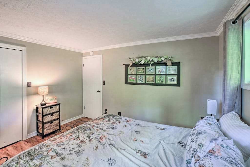 Photo of Bedroom in Three Oaks
