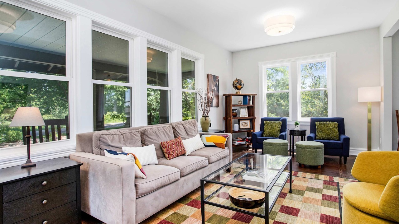 Photo of Livingroom in Three Oaks