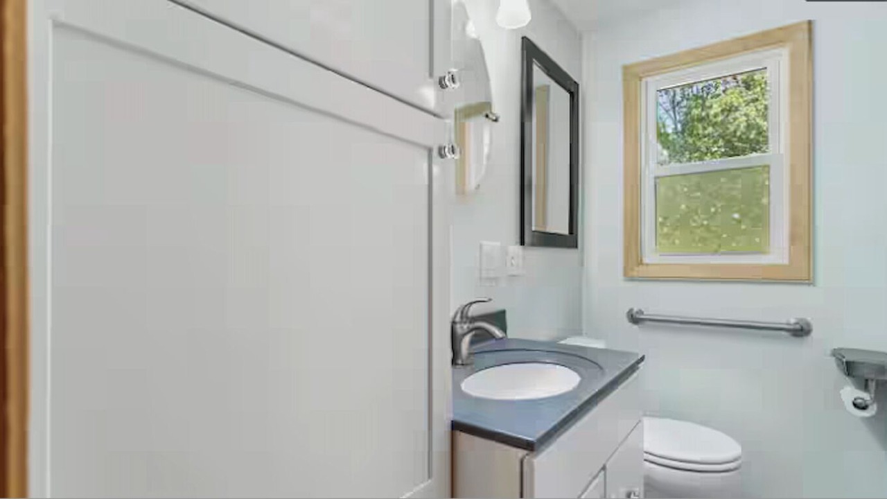 Photo of Bathroom in Beechwood