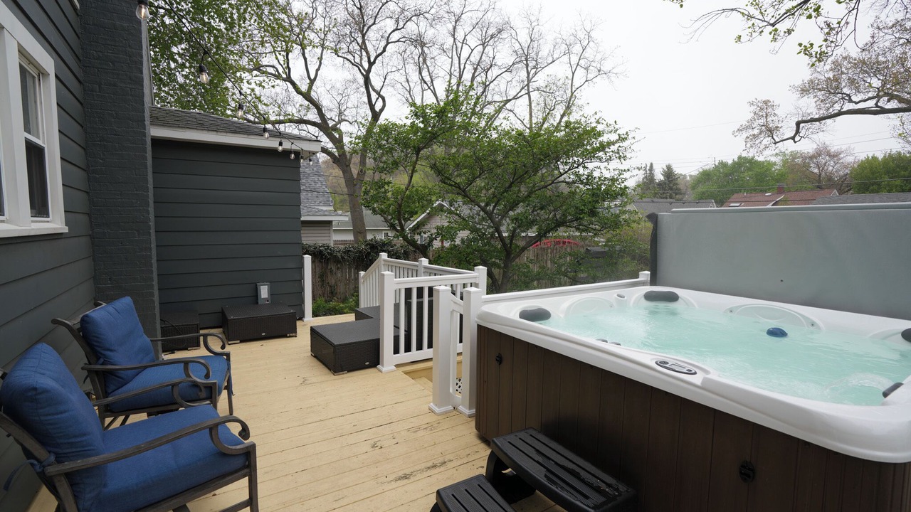 Photo of Patio Balcony in Michigan City