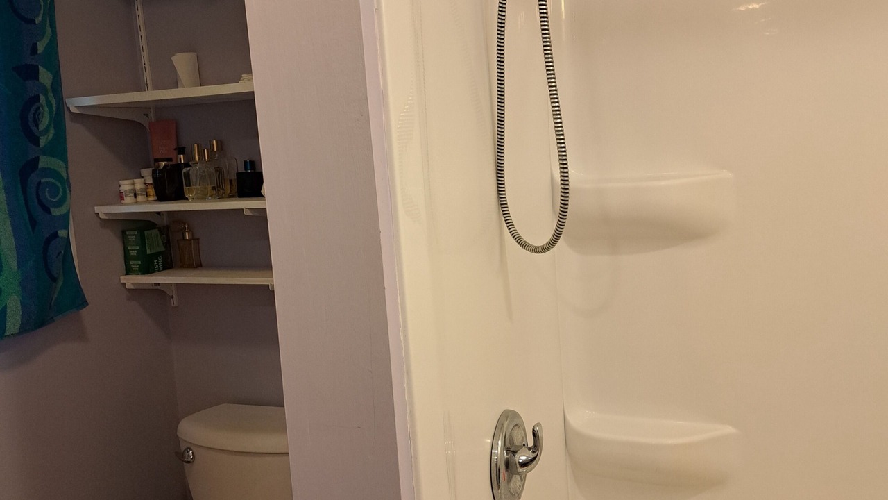 Photo of Bathroom in Freedom