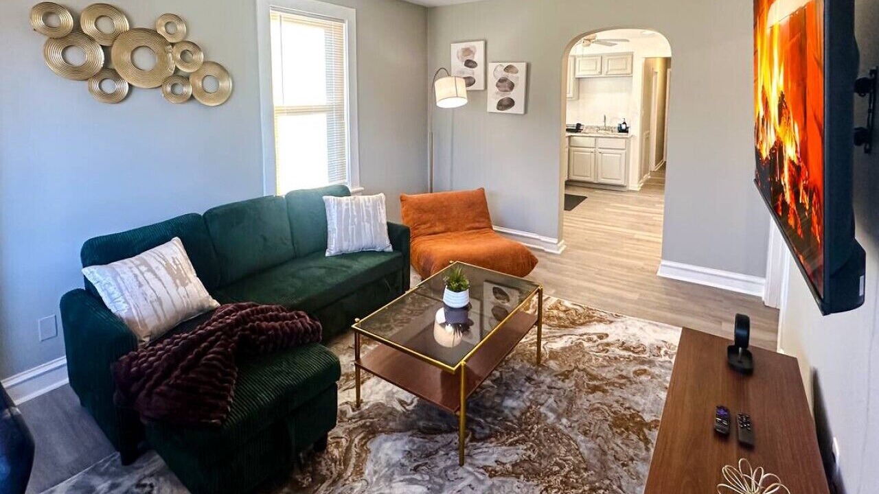 Photo of Livingroom in Forest Park