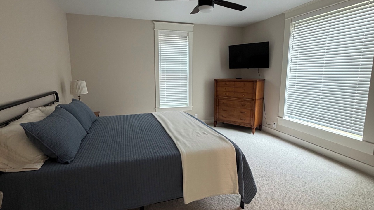Photo of Bedroom in Montague