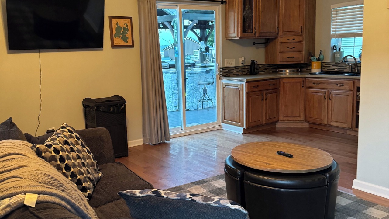 Photo of Livingroom in Bradley