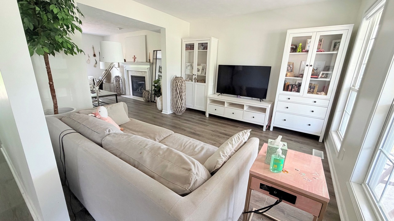 Photo of Livingroom in Rockford