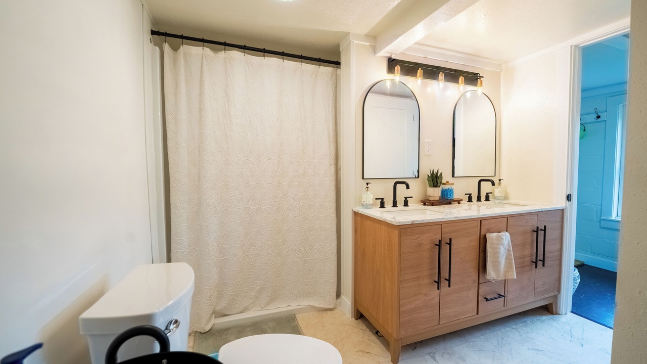 Photo of Bathroom in Syracuse