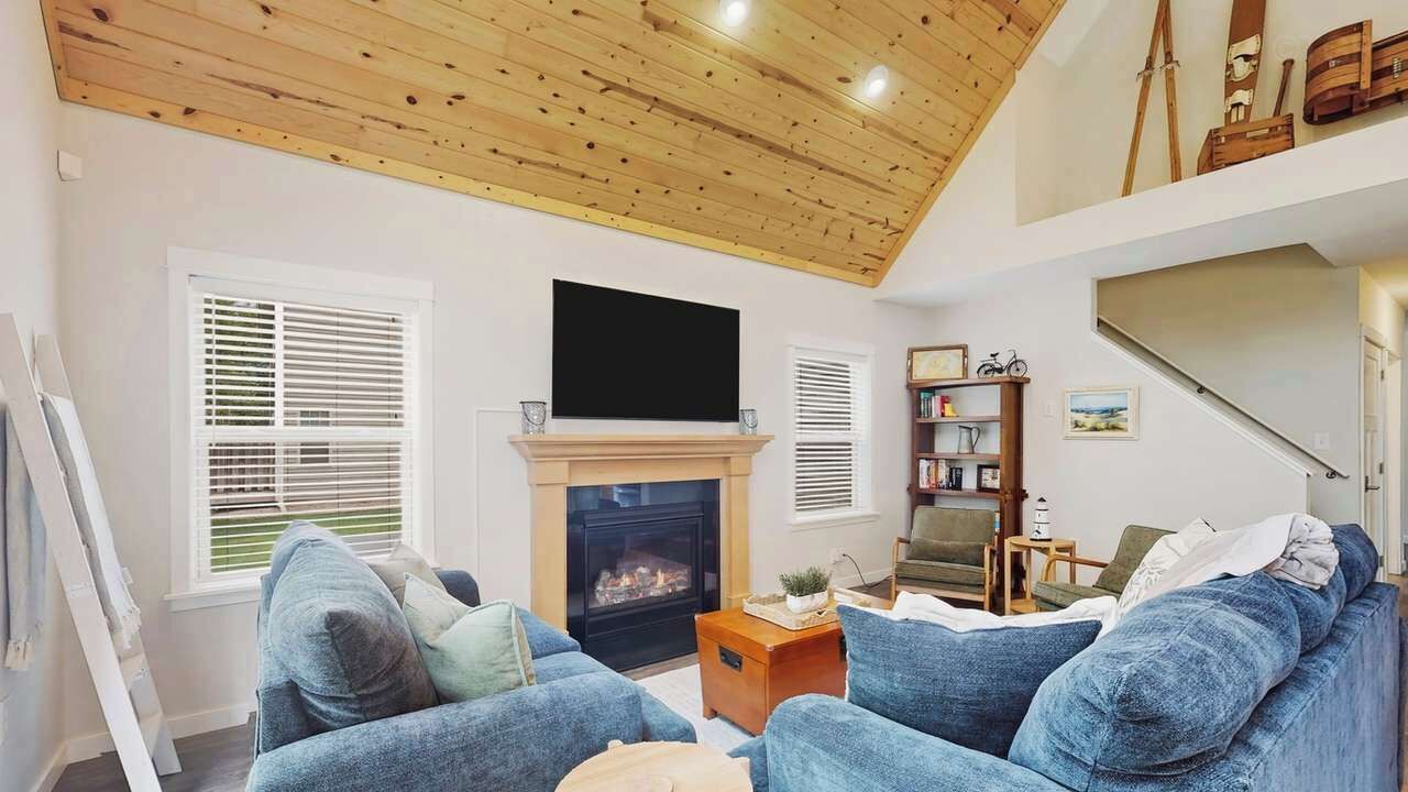 Photo of Livingroom in Miami Park