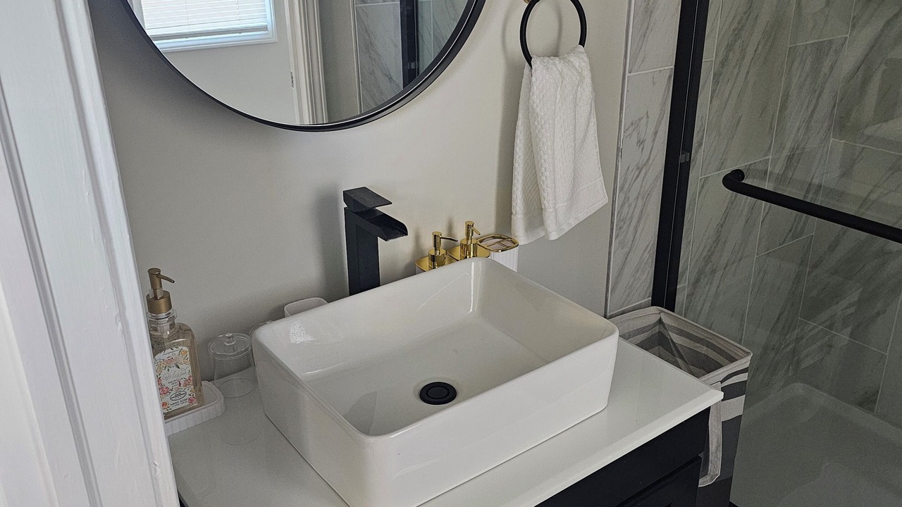 Photo of Bathroom in Kennedy King