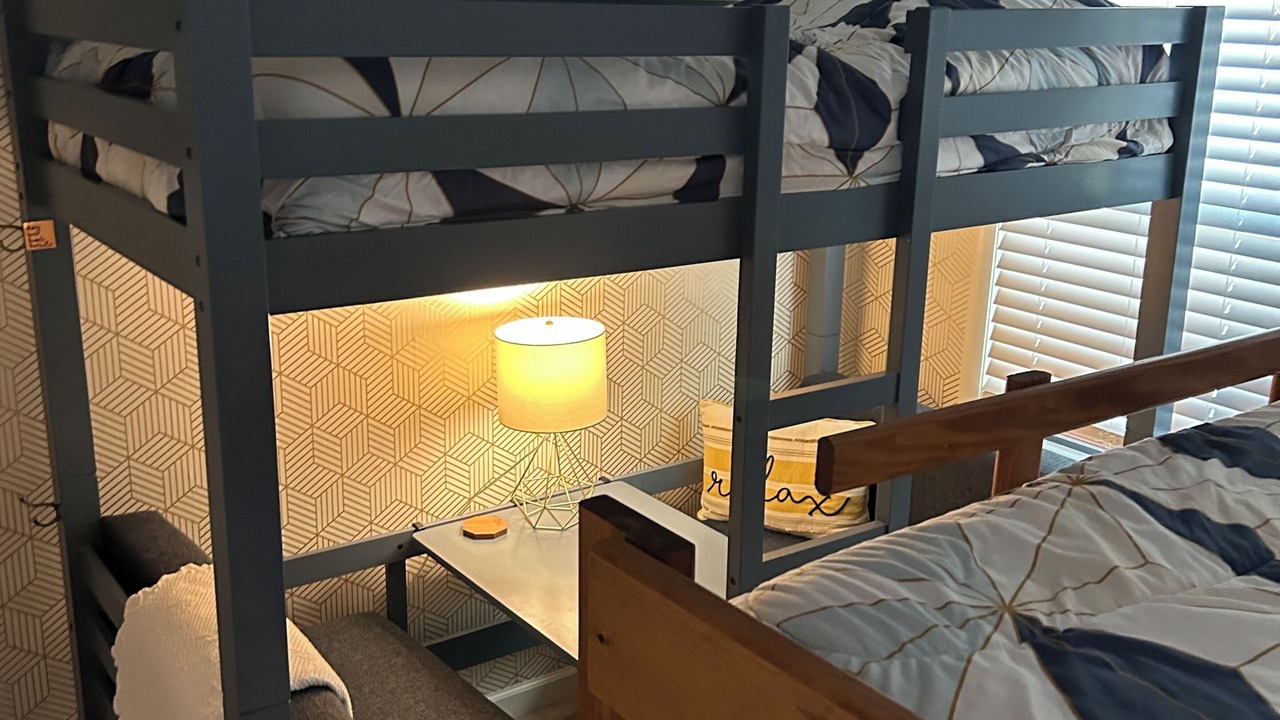 Photo of Bedroom in Paw Paw Lake