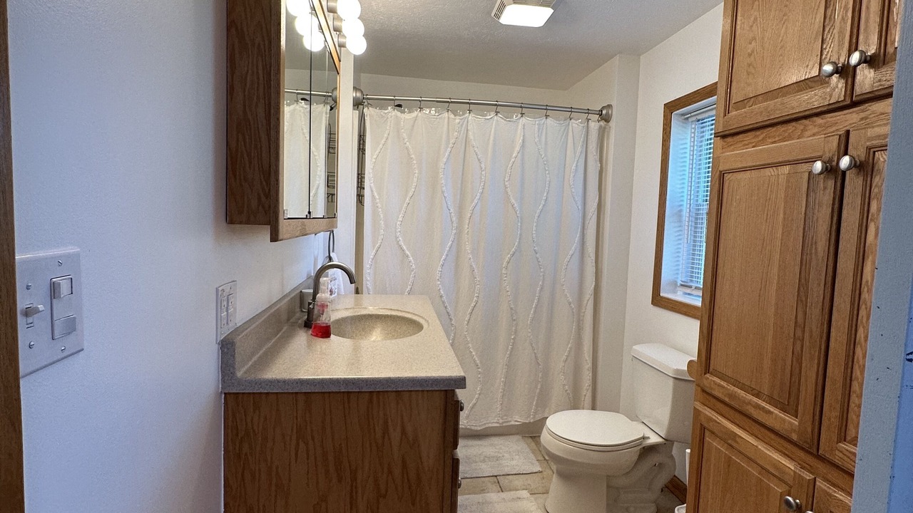 Photo of Bathroom in Nappanee