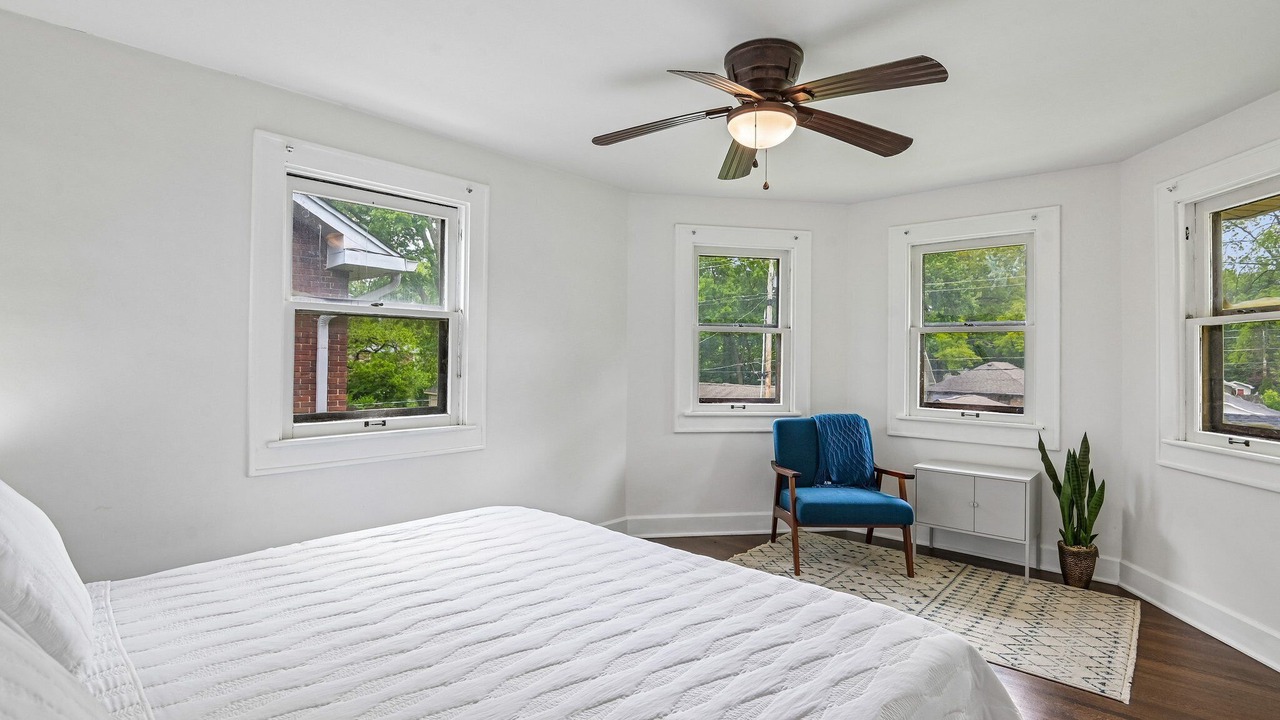 Photo of Bedroom in Meridian-Kessler
