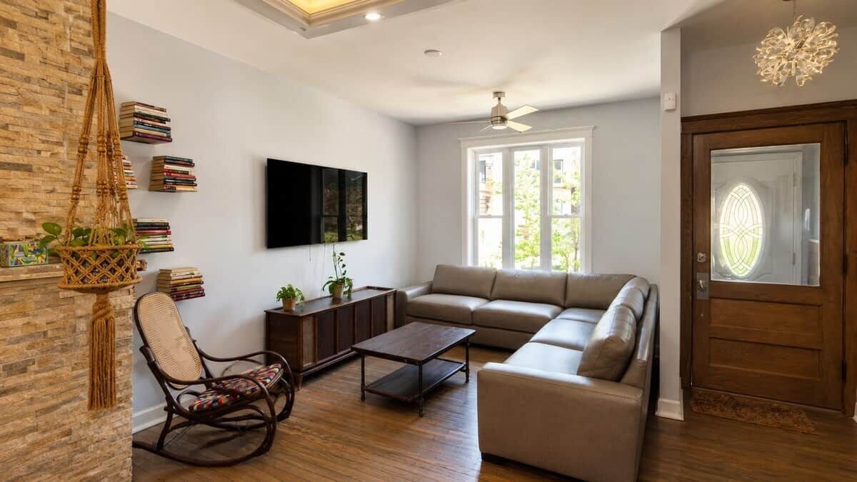 Photo of Livingroom in Woodlawn