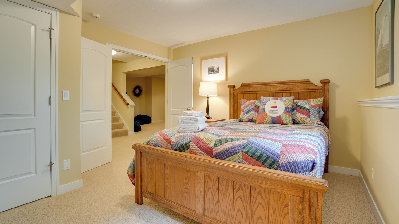 Photo of Bedroom in South Haven