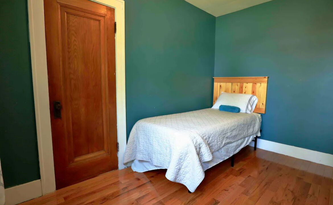 Photo of Bedroom in Oregon