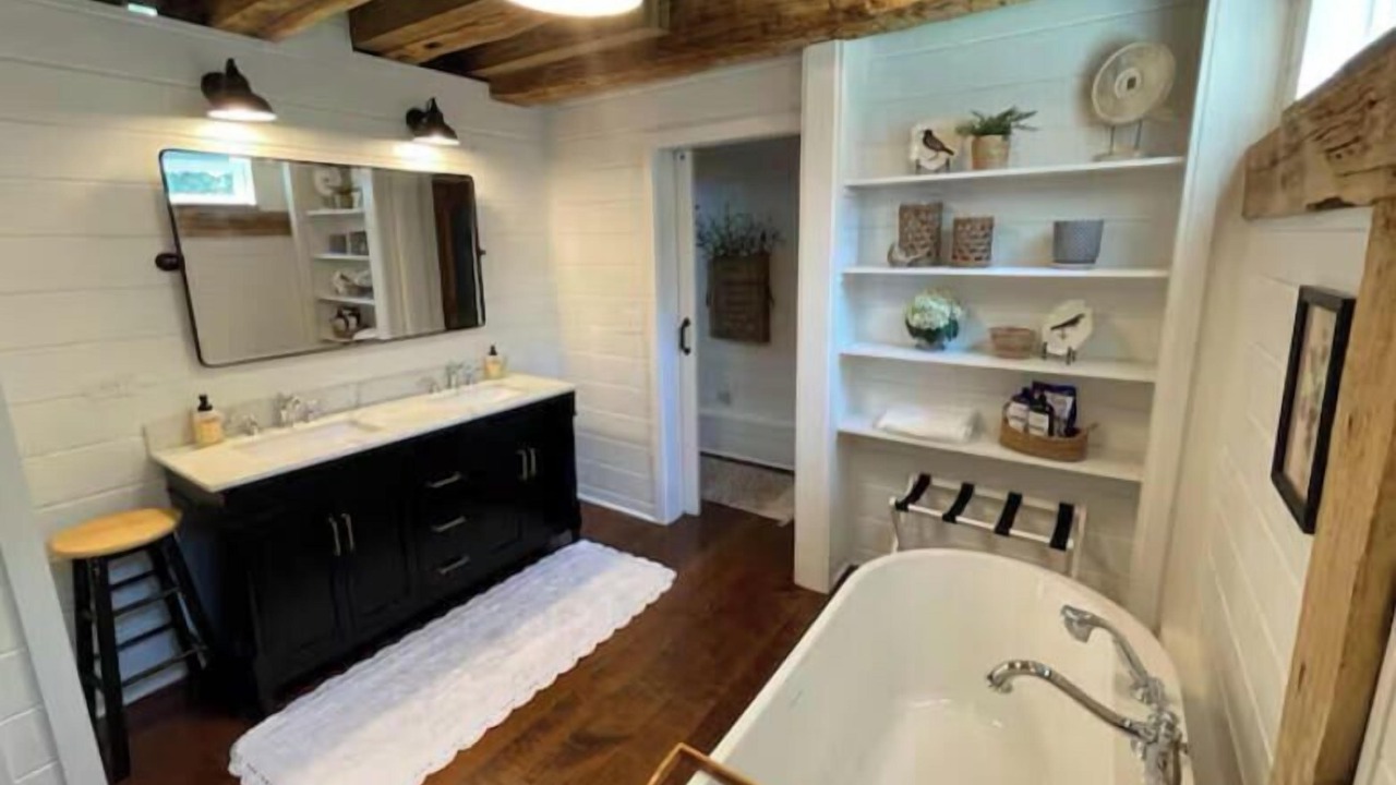 Photo of Bathroom in Finly