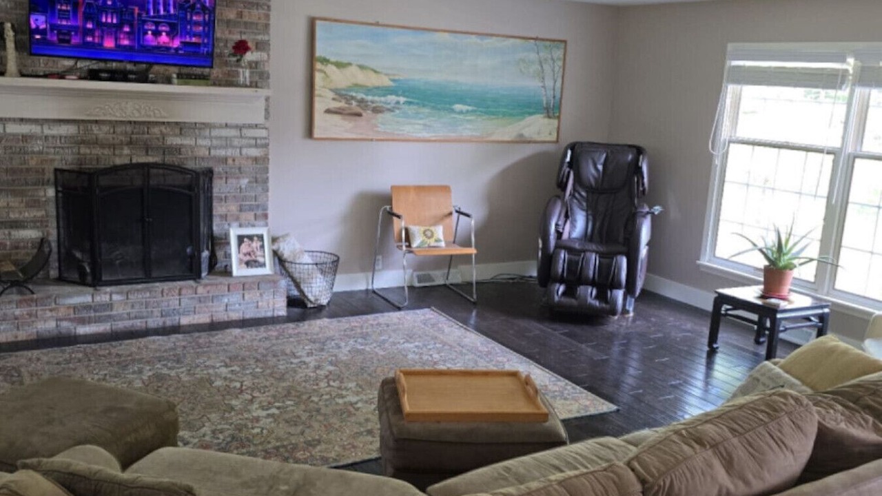 Photo of Livingroom in Spring Lake