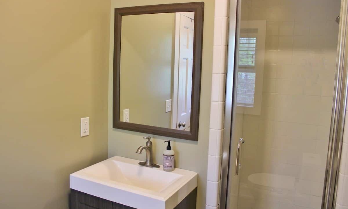 Photo of Bathroom in Walker