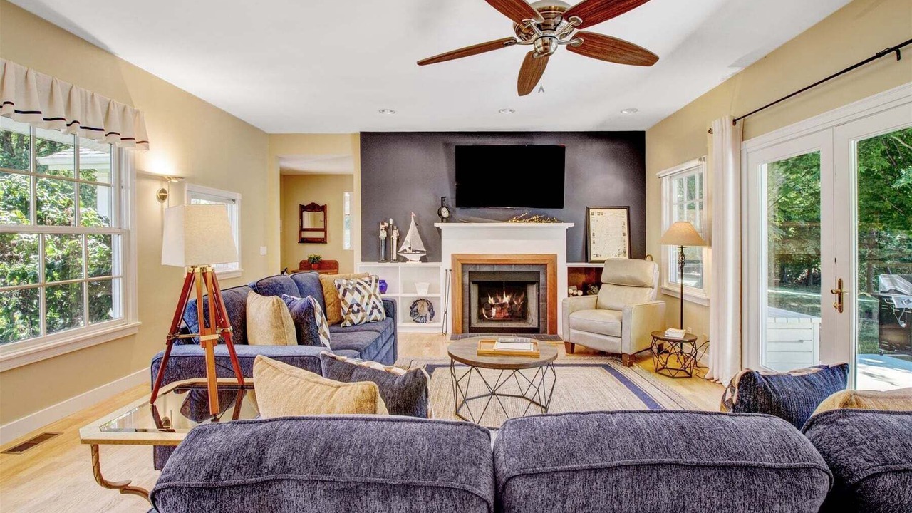 Photo of Livingroom in Fennville