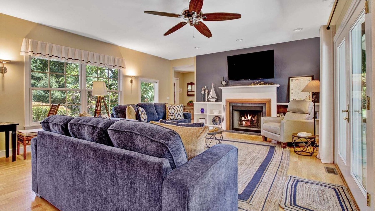 Photo of Livingroom in Fennville