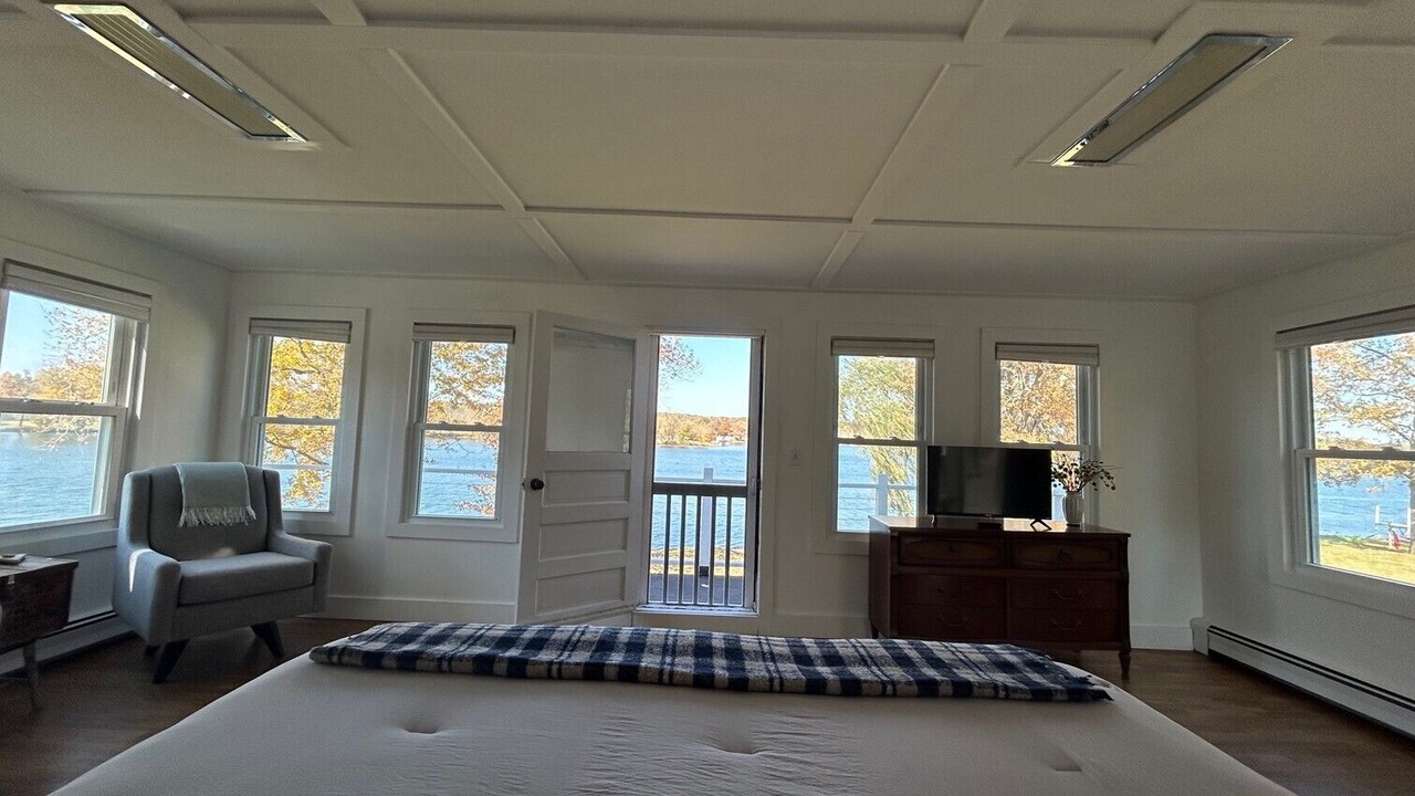 Photo of Bedroom in Barry County