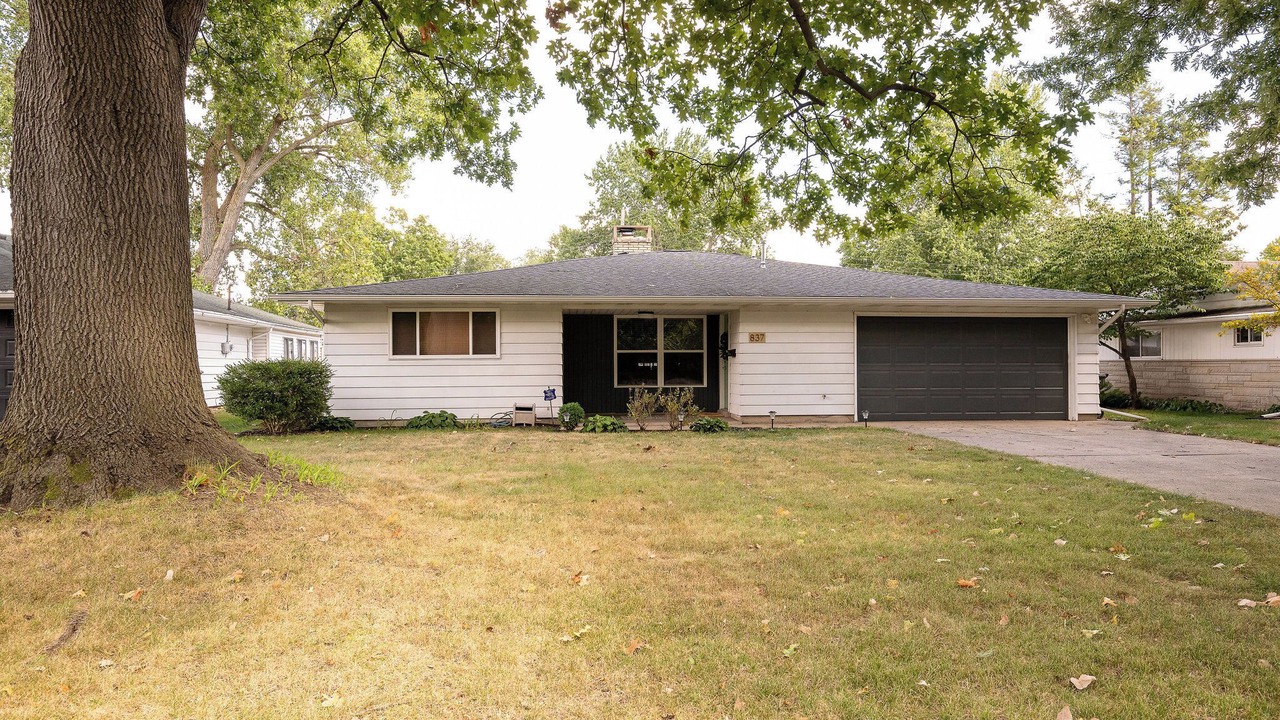 Photo of Outdoor in Near Northwest