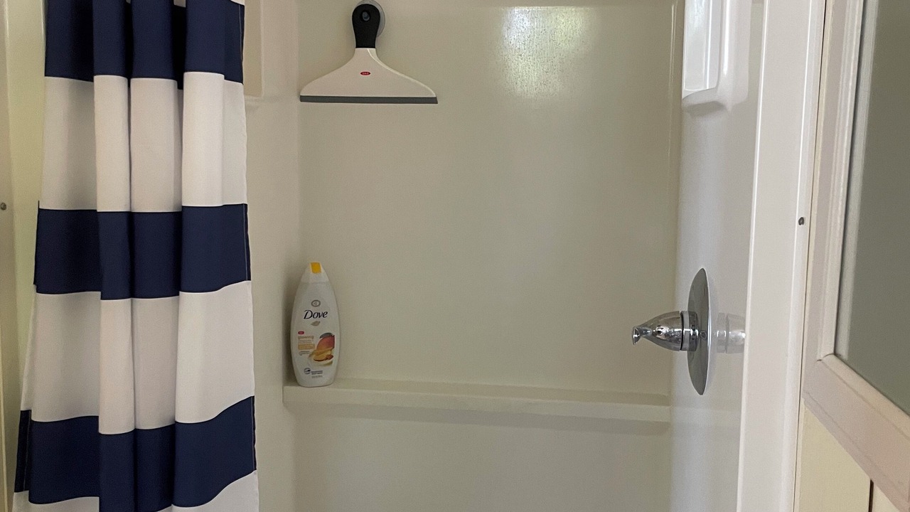 Photo of Bathroom in Gowen