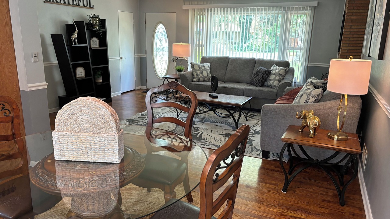 Photo of Livingroom in Fair Plain