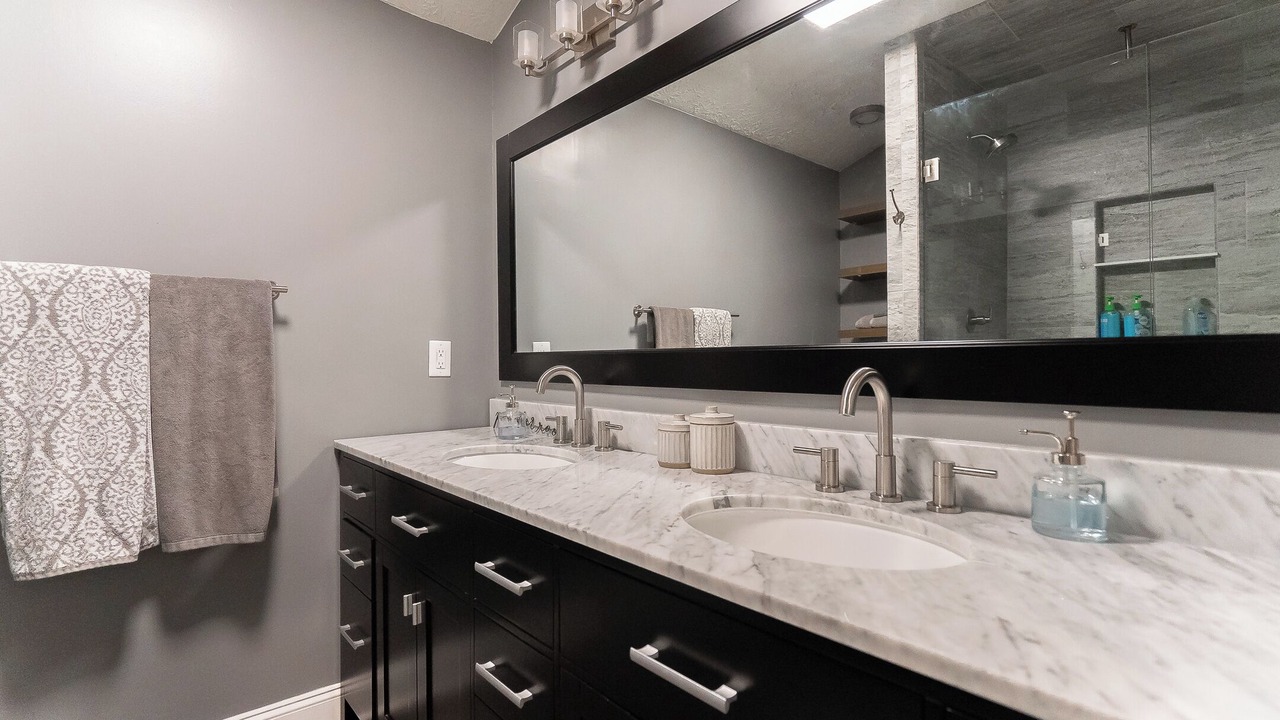 Photo of Bathroom in Cicero