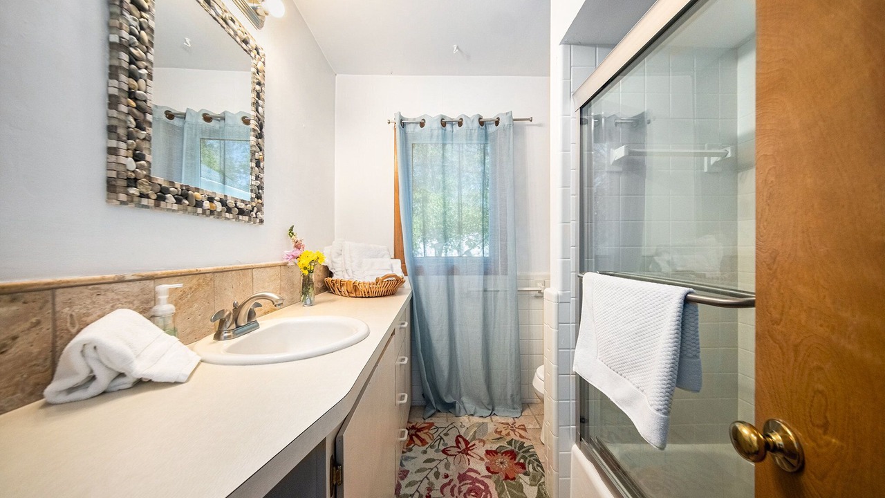 Photo of Bathroom in Bryant Pattengill West