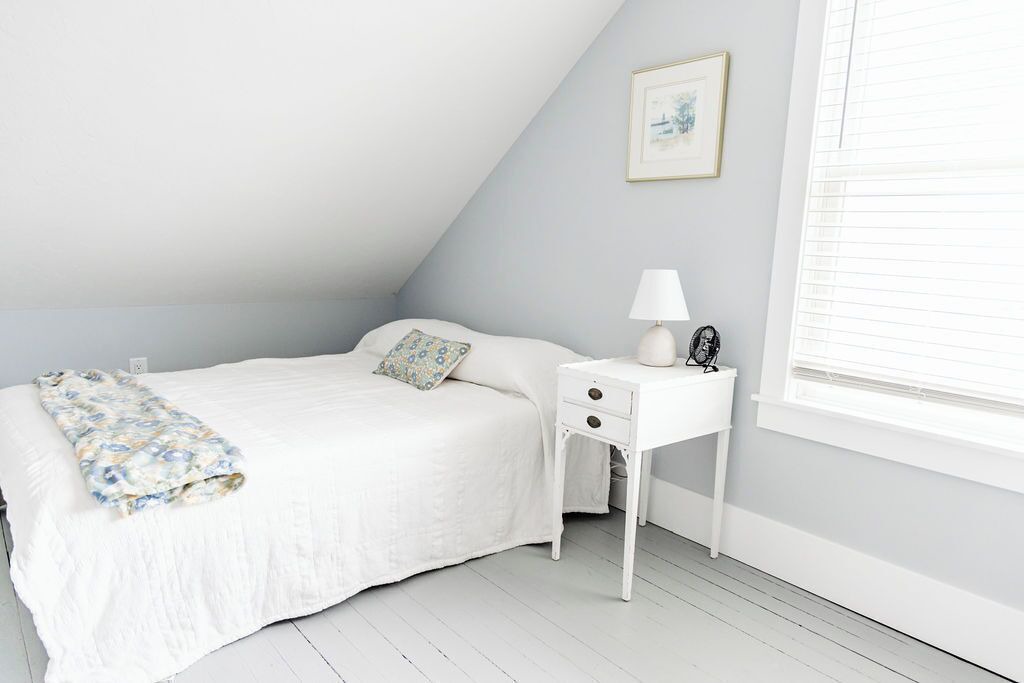 Photo of Bedroom in Macatawa