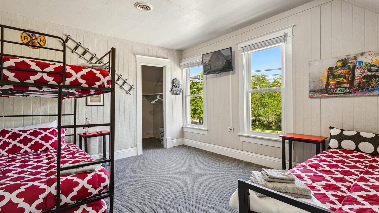 Photo of Bedroom in Michigan City
