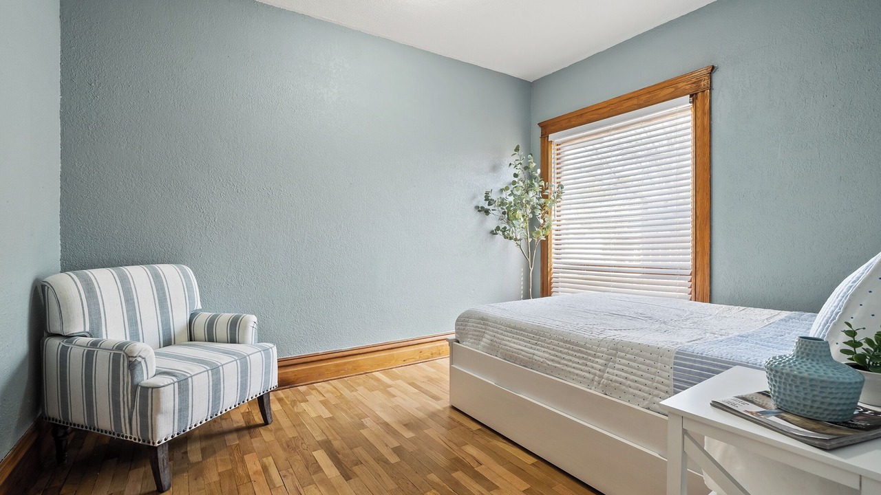 Photo of Bedroom in Battle Creek