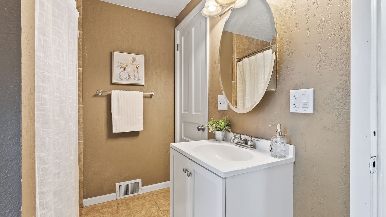 Photo of Bathroom in Battle Creek