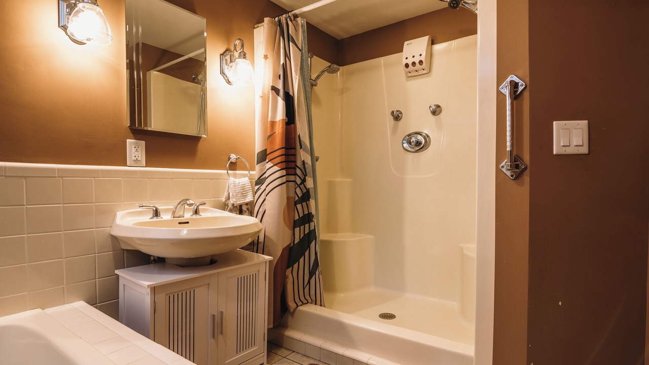 Photo of Bathroom in Michigan City