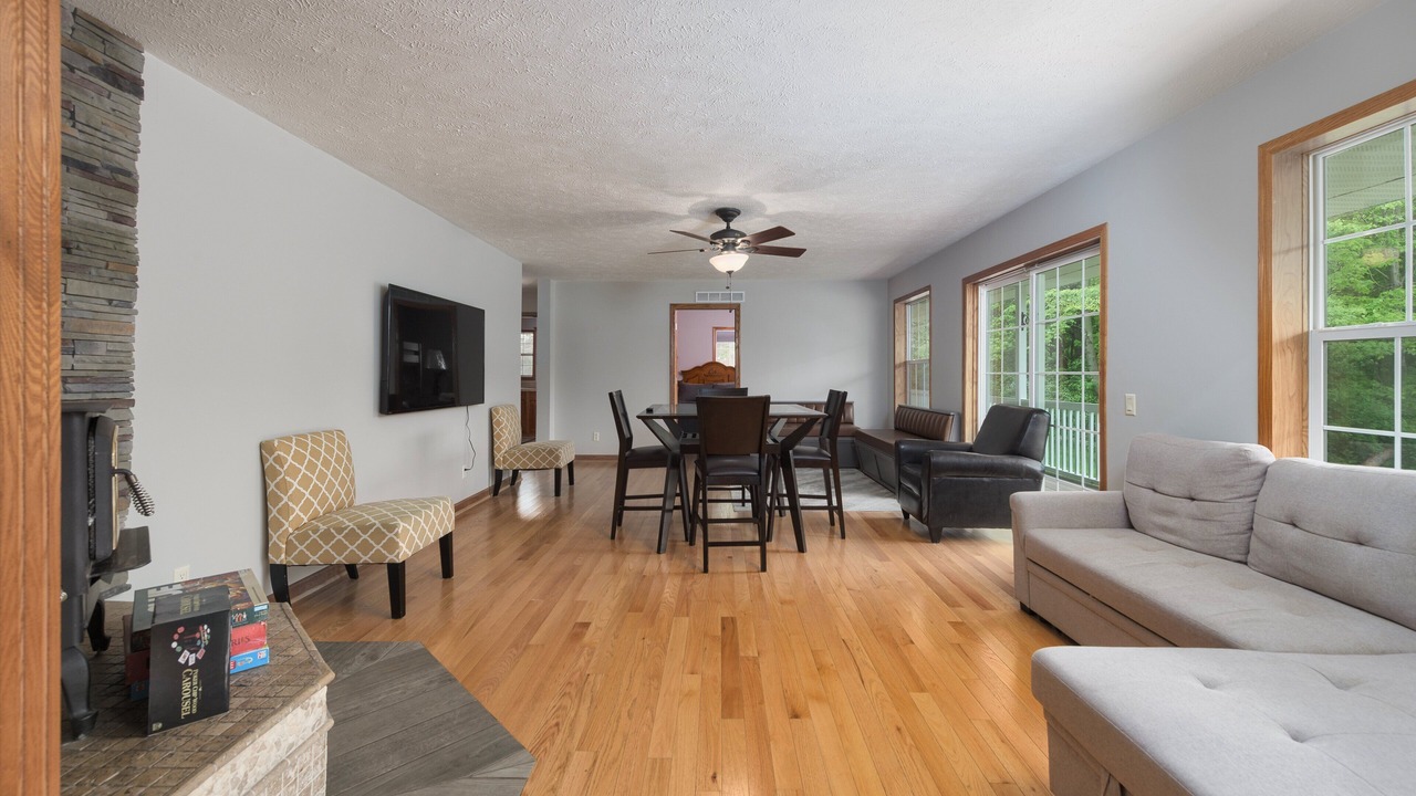 Photo of Livingroom in Coloma