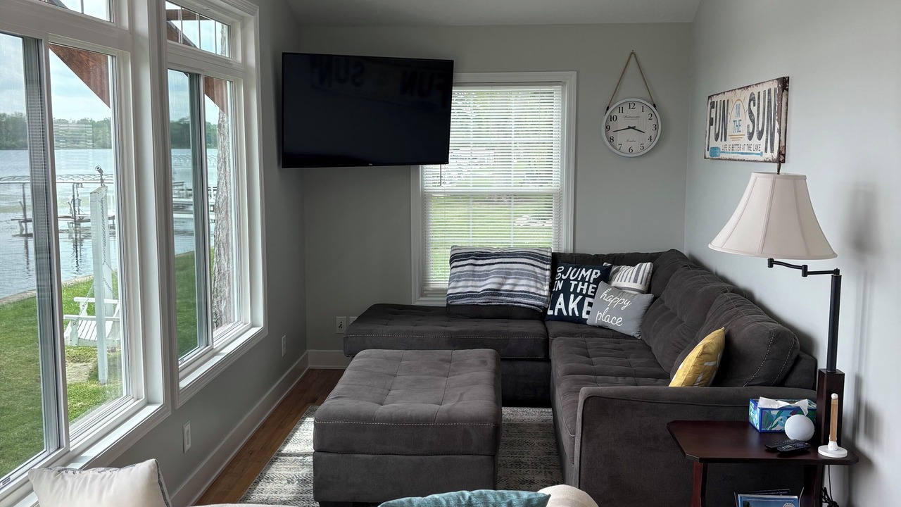 Photo of Livingroom in North Webster