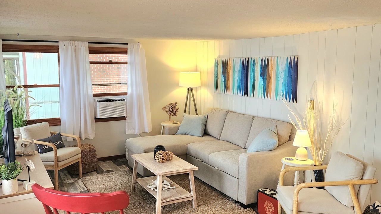 Photo of Livingroom in Coldwater