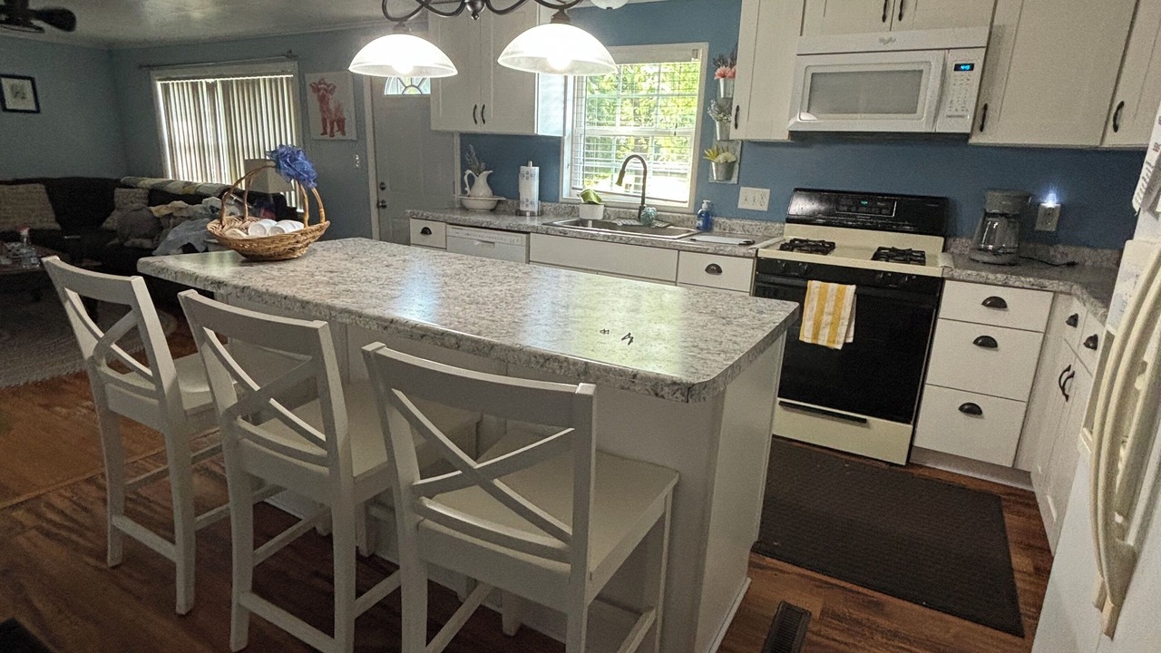 Photo of Kitchen in Crystal