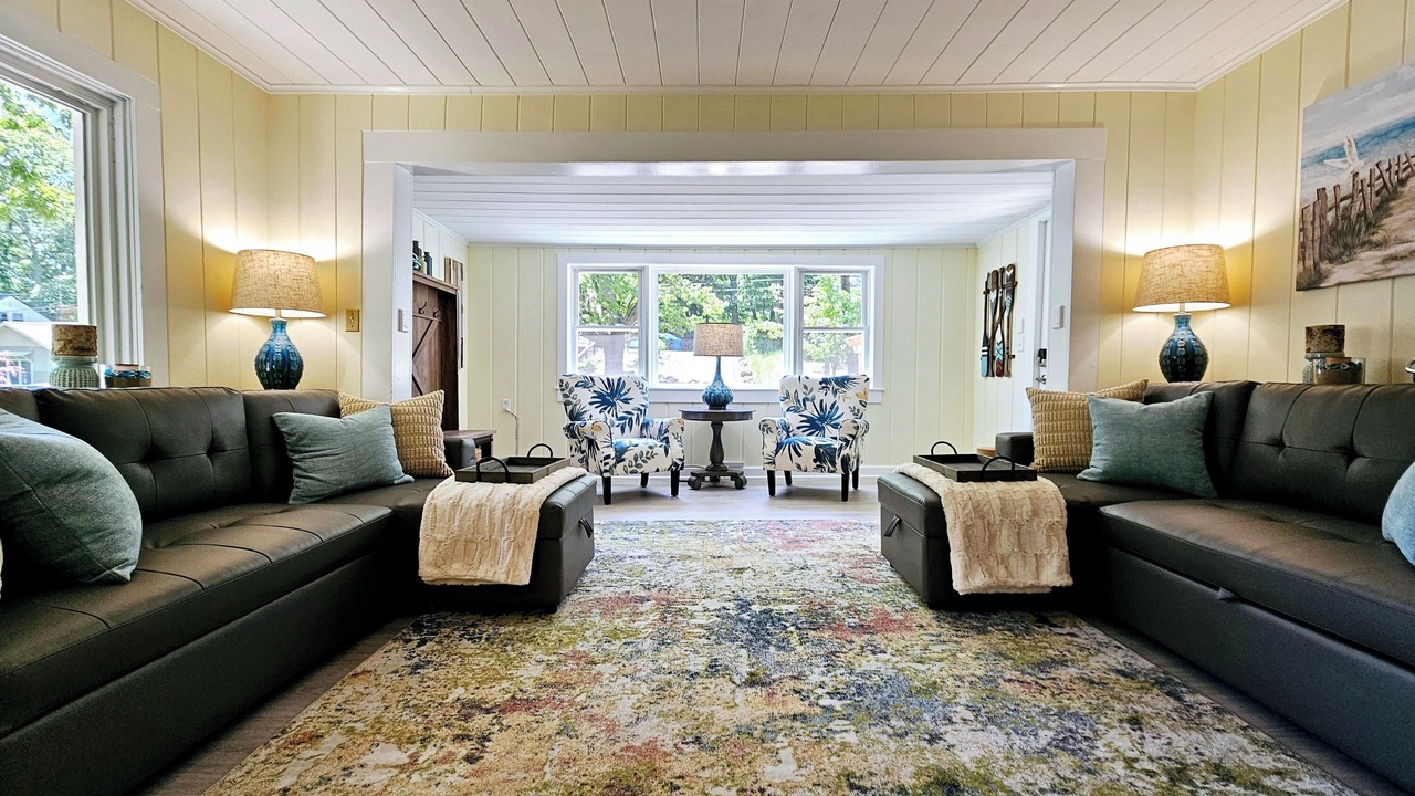 Photo of Livingroom in Beachwood-Bluffton