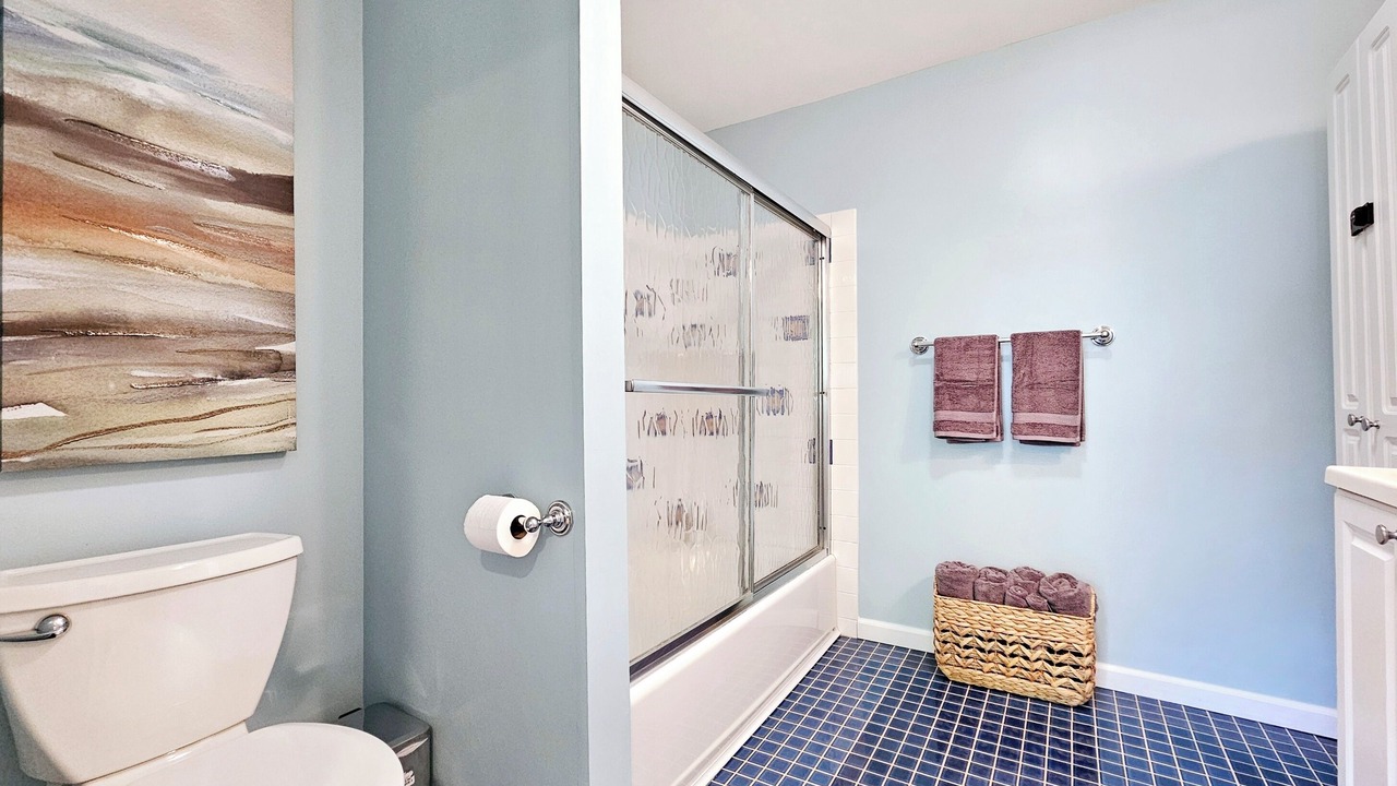 Photo of Bathroom in Beachwood-Bluffton