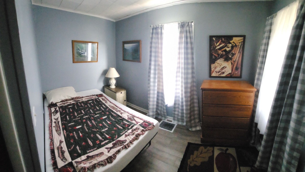 Photo of Bedroom in The Village of West Clay
