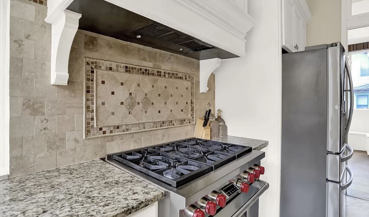 Photo of Kitchen in Near Eastside